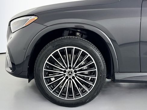 New 2026 Mercedes-Benz GLC 300 4MATIC image 9