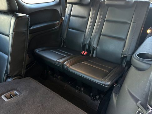 Used 2025 Dodge Durango GT AWD/4WD image 14