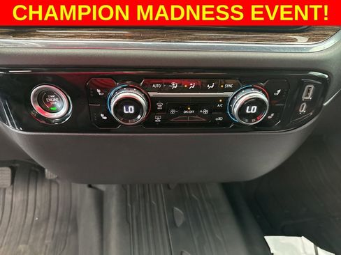 Used 2022 GMC Sierra 1500 Elevation image 16