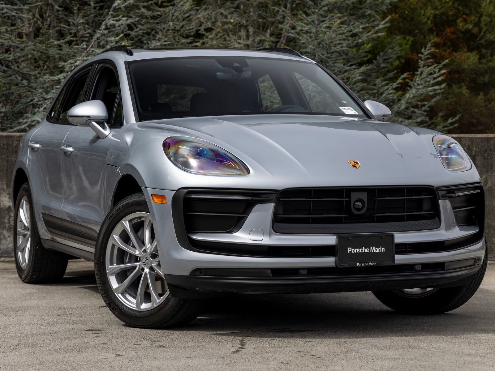 Used 2026 Porsche Macan AWD/4WD image 6