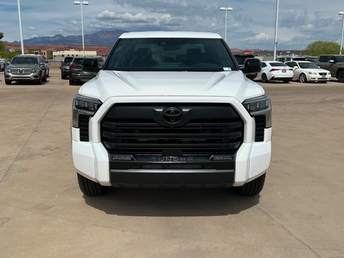 New 2026 Toyota Tundra Limited AWD/4WD image 8
