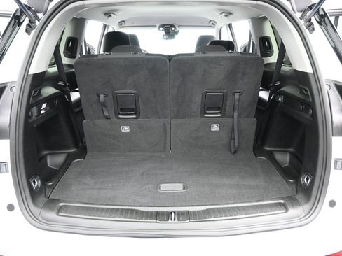 Used 2023 Jeep Grand Cherokee L Laredo image 11