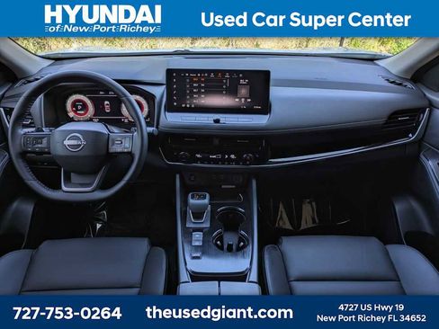 Used 2025 Nissan Rogue SL image 19