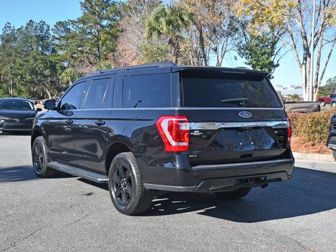 Used 2021 Ford Expedition Max XLT image 3