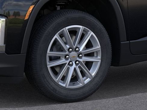 Used 2023 Chevrolet Traverse LT AWD/4WD image 9