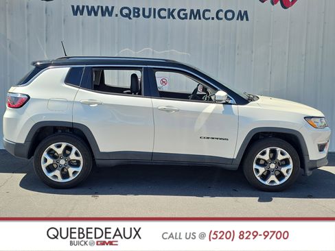 Used 2018 Jeep Compass Limited AWD/4WD image 8