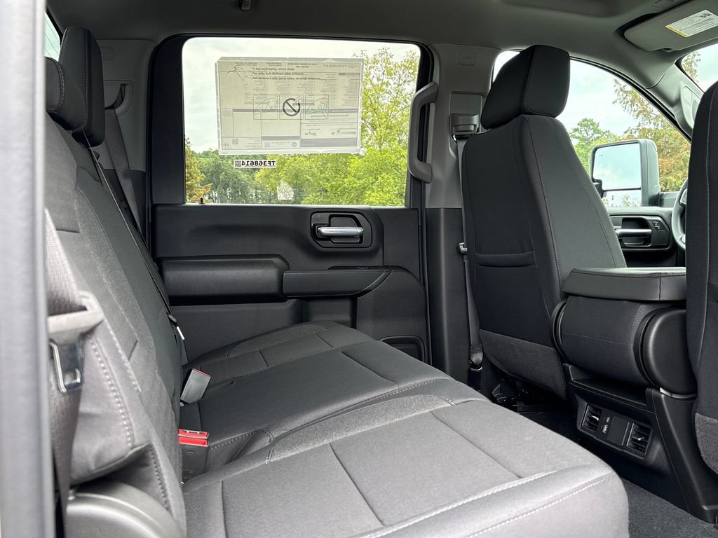 New 2026 Chevrolet Silverado 2500 Custom w/ Custom Value Package AWD/4WD image 17