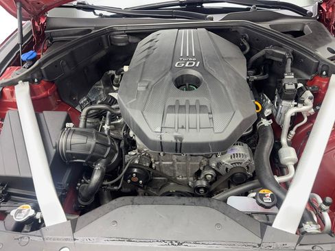 Used 2023 Genesis G70 2.0T image 76