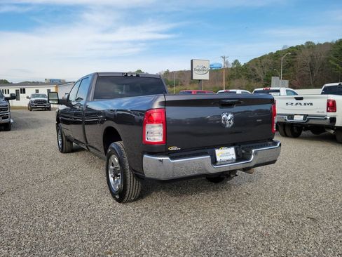 Used 2023 RAM 2500 Tradesman w/ Chrome Appearance Group image 5