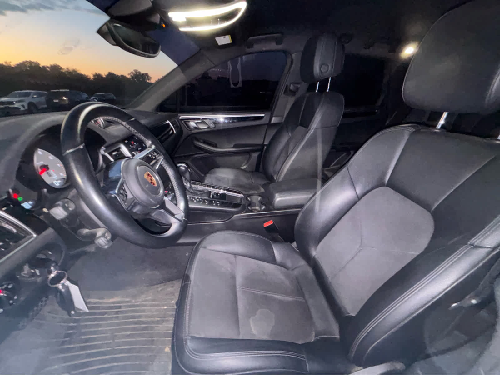 Used 2018 Porsche Macan S AWD/4WD image 5