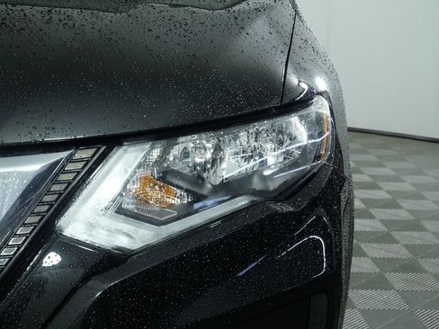 Used 2017 Nissan Rogue SV w/ Midnight Edition Package AWD/4WD image 14
