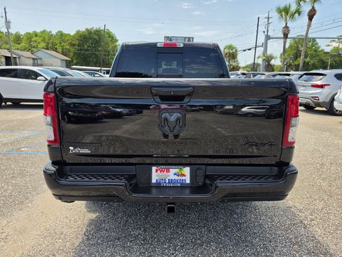 Used 2022 RAM 1500 Big Horn AWD/4WD image 4