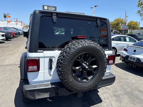 Used 2021 Jeep Wrangler Unlimited Sport AWD/4WD image 16