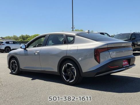 Used 2025 Kia K4 EX FWD image 3