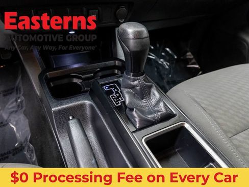 Used 2020 Toyota Tacoma SR RWD image 13