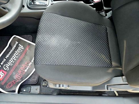 Used 2011 Hyundai Accent GS image 17