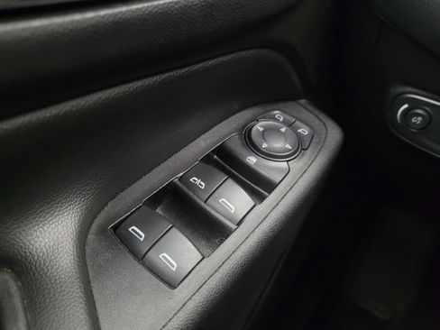 Used 2020 Chevrolet Equinox LT image 27