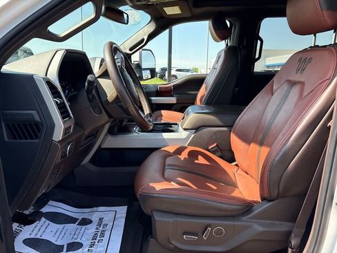 Used 2022 Ford F250 King Ranch w/ King Ranch Ultimate Package AWD/4WD image 8