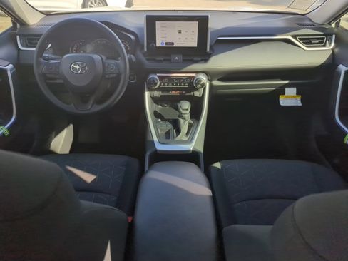 New 2025 Toyota RAV4 XLE image 27