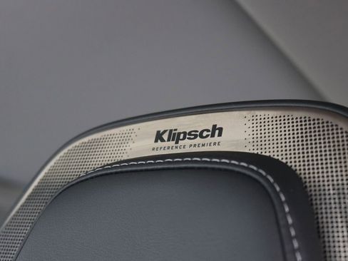 Certified 2025 INFINITI QX80 Sensory image 19