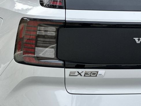 New 2026 Volvo EX30 Cross Country Ultra w/ Protection Package image 7