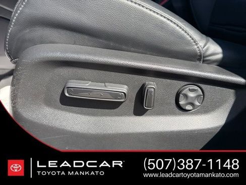 Used 2022 Honda CR-V Touring image 23