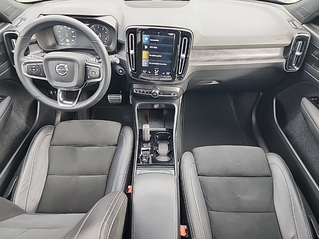 Used 2022 Volvo XC40 T5 R-Design w/ Advanced Package AWD/4WD image 22