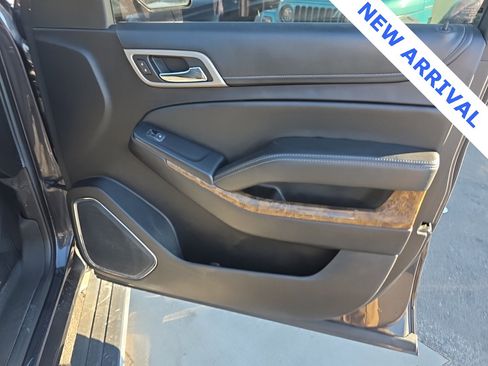 Used 2016 GMC Yukon XL Denali w/ Open Road Package image 51