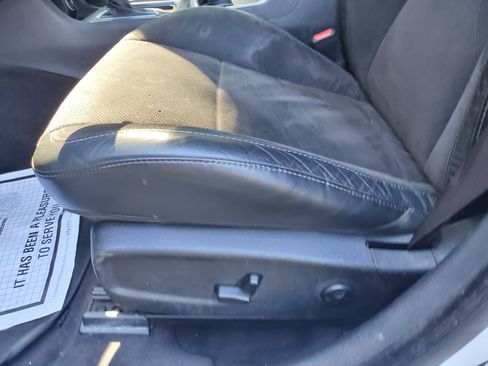 Used 2018 Dodge Charger R/T Scat Pack image 25