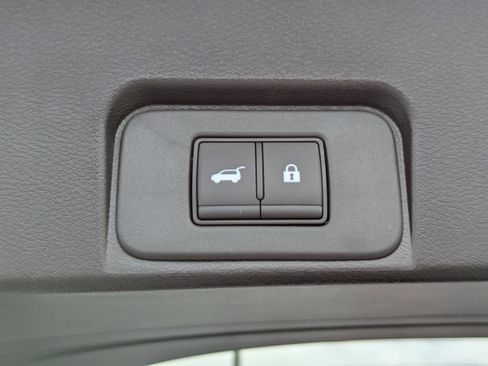 New 2026 Nissan Rogue SV FWD image 14