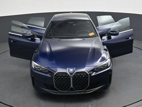 Used 2023 BMW i4 eDrive35 RWD image 47