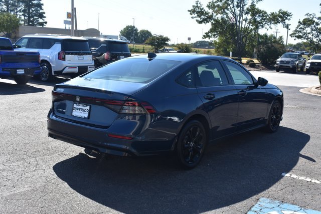 Used 2025 Honda Accord SE image 5