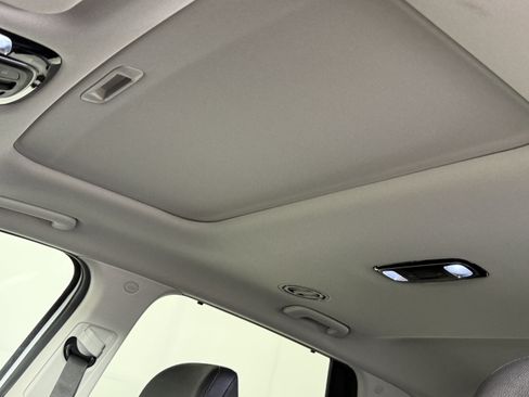 Used 2022 Hyundai Palisade SEL w/ Premium Package image 19