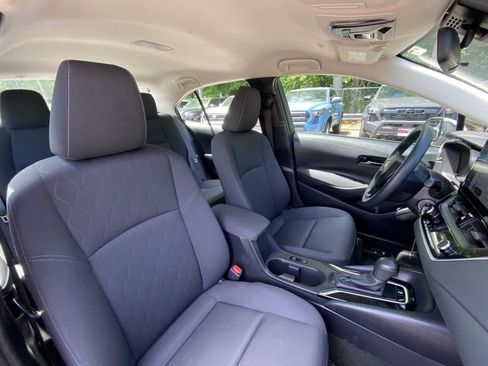 Used 2024 Toyota Corolla LE FWD image 25