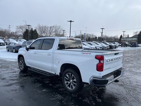 Used 2023 Chevrolet Silverado 1500 LT image 3