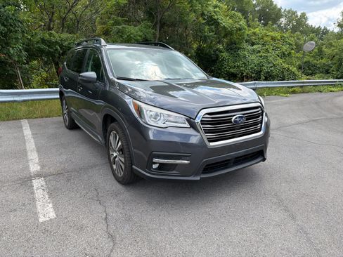 Used 2020 Subaru Ascent Limited w/ Technology Package AWD/4WD image 1