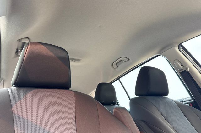 Used 2015 MAZDA MAZDA5 Sport FWD image 22