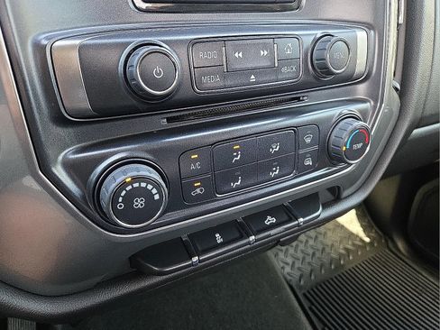 Used 2014 Chevrolet Silverado 1500 LT w/ Texas Edition, 1LT Trim RWD image 17