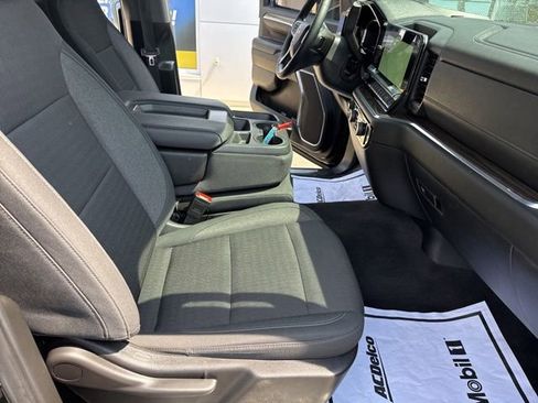 Used 2023 Chevrolet Silverado 1500 LT image 25