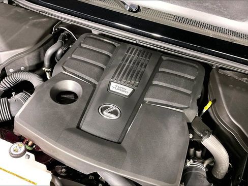 Used 2024 Lexus GX 550 image 45