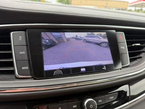 Used 2020 Buick Enclave Essence w/ Sound and Sites Package AWD/4WD image 30
