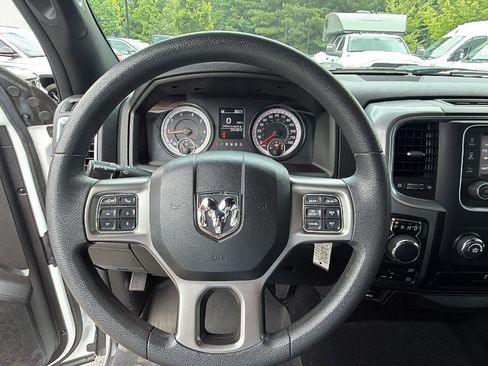 Used 2024 RAM 1500 Warlock AWD/4WD image 26