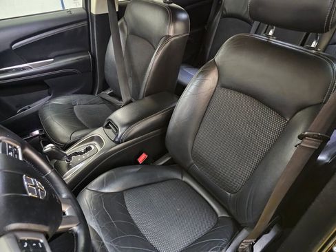 Used 2018 Dodge Journey Crossroad AWD/4WD image 23