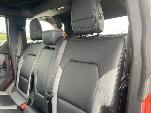 Certified 2024 Ford Bronco Black Diamond AWD/4WD image 26