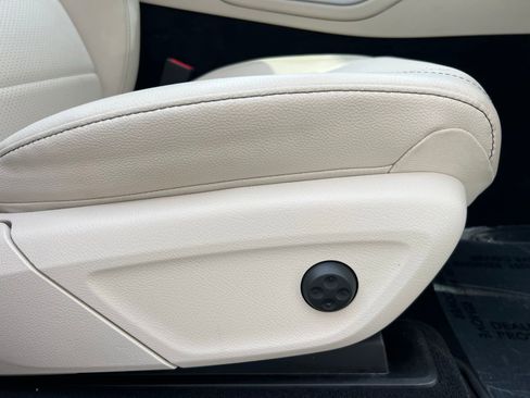 Used 2022 Mercedes-Benz GLS 450 4MATIC image 59