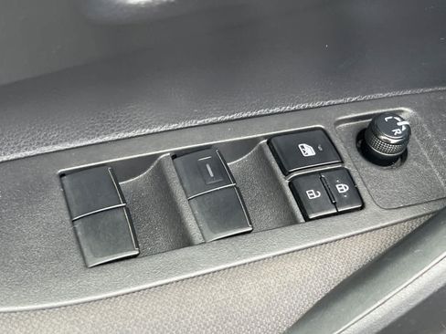 Used 2023 Toyota Corolla LE w/ Carpet Mat Package (TMS) FWD image 13
