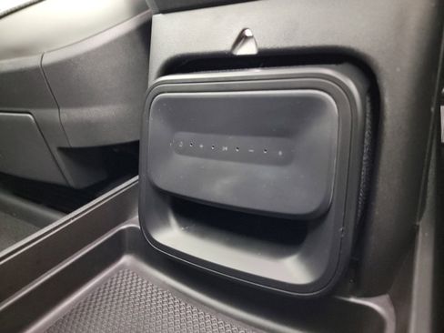 Used 2024 Rivian R1S Adventure AWD/4WD image 33