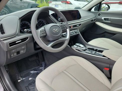 Certified 2023 Hyundai Sonata SEL w/ Cargo Package FWD image 9