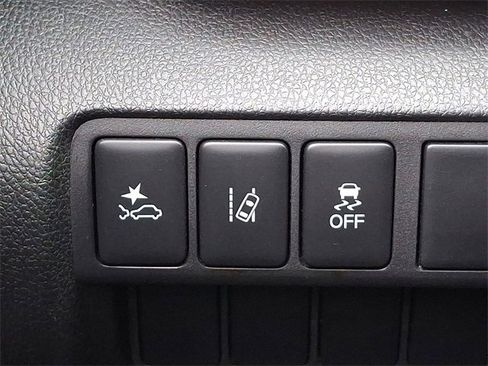 Used 2023 Mitsubishi Eclipse Cross SE image 27