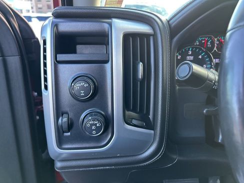 Used 2018 GMC Sierra 1500 SLE w/ SLE Value Package image 12